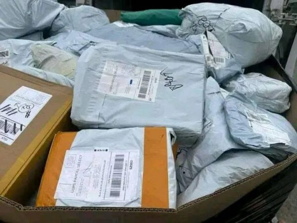 Buy Unclaimed Mail Pallets