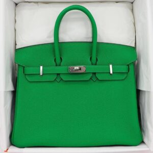 Buy Authentic Hermes Handbags Pallet 35 pieces  – Luxury Wholesale Deals for Resellers - Image 8