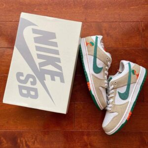 Buy Branded AIR FORCE Sneakers  Pallet 300 Authentic pairs – Limited Edition & Wholesale Deals!