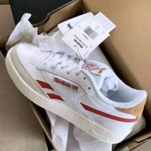 Buy Mixed Branded Sport Shoe Pallet 150 pieces – Premium Whosale Athletic Footwear Deals - Image 3