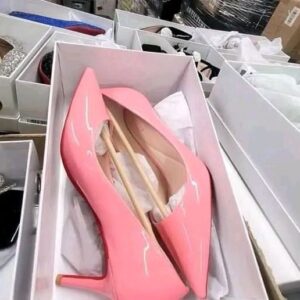 Buy Mixed Shoe Pallets for Women – 75-100 Pairs for $700 | Wholesale Footwear Deals USA - Image 3