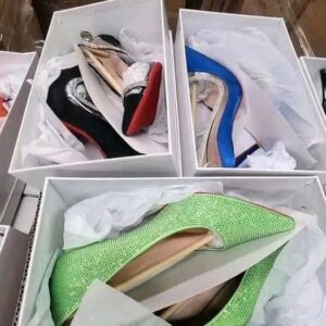 Buy Mixed Shoe Pallets for Women – 75-100 Pairs for $700 | Wholesale Footwear Deals USA - Image 5