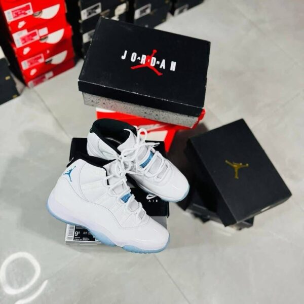 Buy Nike and Jordan Sneakers Pallet UK