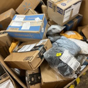 Buy Unclaimed Mail Pallets 85 pieces – Mystery Items, Maximum Profit! - Image 4