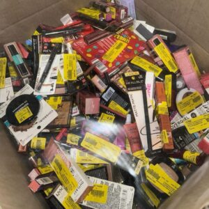 Buy Wholesale Makeup Pallets –300 Pieces of Mixed Brand Cosmetics - Image 18