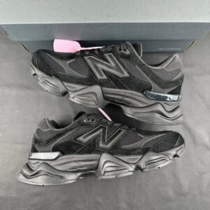 Buy Wholesale New Balance Shoe Pallet – 250 pairs of Premium Quality Footwear for Resale - Image 8