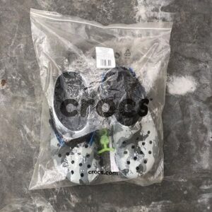 Crocs Sandal Wholesale Pallet - 600 pairs - Image 6