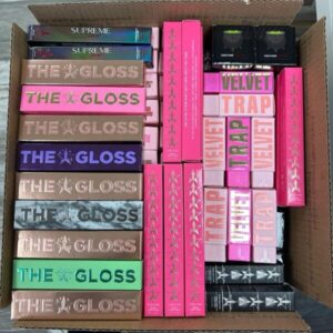 Jeffree star cosmetics pallet - 300 pieces - Image 5