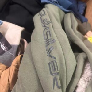 Buy Mixed Clothing Pallets for Men & Women – 150-200 Pieces for $500 | Wholesale Apparel Deal - Image 10