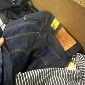 Buy Mixed Clothing Pallets for Men & Women – 150-200 Pieces for $500 | Wholesale Apparel Deal - Image 8