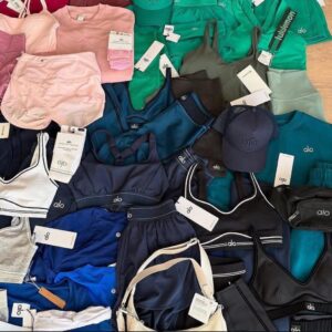 Mixed Lululemon Clothing Pallet for Sale – 300 Pieces for $500 | Best Liquidation Deal in the U.S. - Image 6