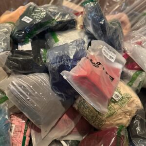 Buy Mixed Clothing Pallets 200-250 pieces– Bulk Wholesale Apparel for Resellers - Image 3