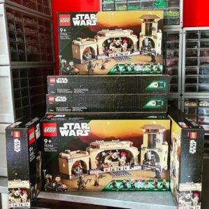 Buy Mixed LEGO Toys Pallet – 85 pieces of Authentic Lego toys ,Star Wars, Harry Potter, Minecraft & More! - Image 1