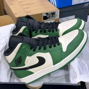 Buy Mixed Branded Nike & Jordan Sneakers 150 pieces – Authentic Pairs at Unbeatable Prices - Image 15