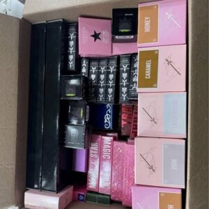 Jeffree star cosmetics pallet - 300 pieces